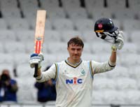 WhartonJames -Celebrates200runs5-29-0924